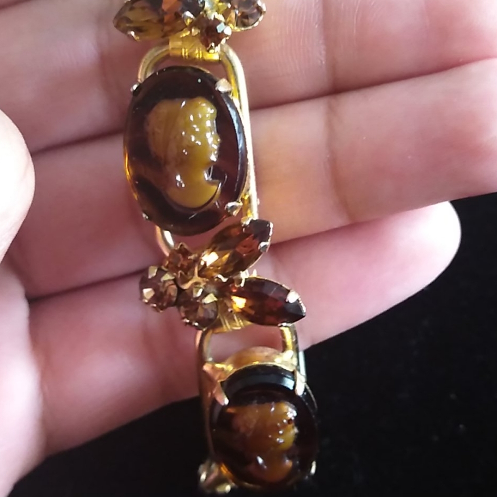 Cameo Bracelet